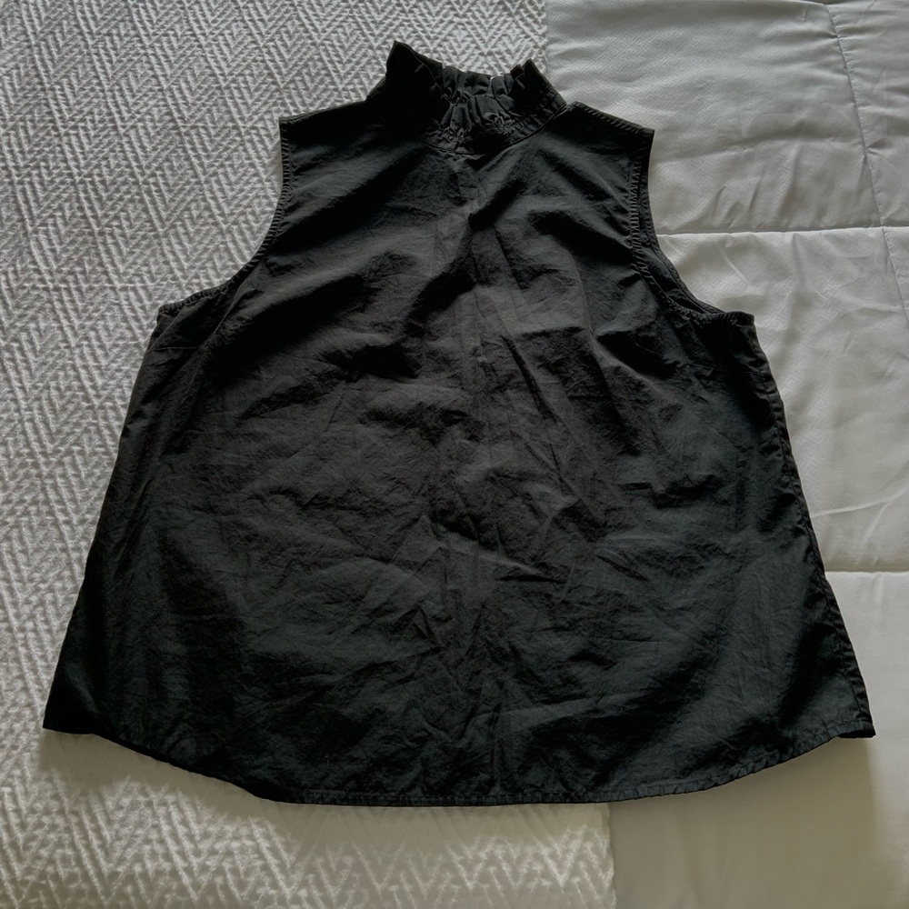 FRAME Ruffle Mock Neck Blouse